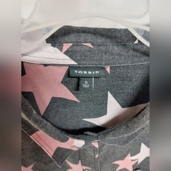 Torrid Taylor relaxed fit rayon twill button up shirt star design long sleeve 5X - Picture 7 of 15